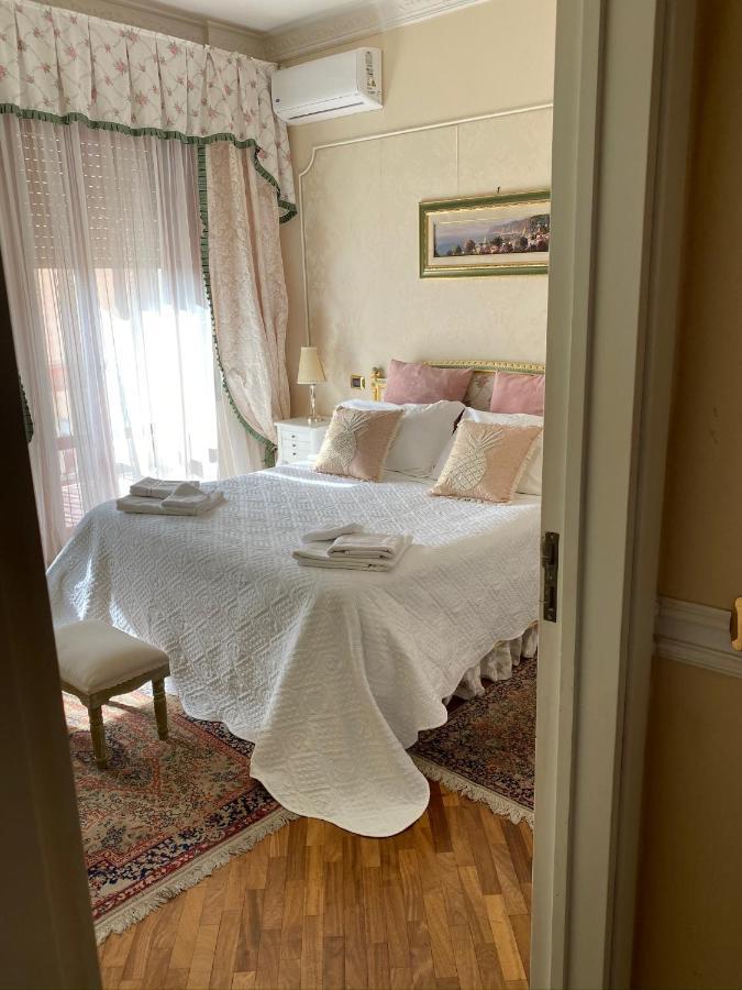 Deluxe Suite Spa Bath
