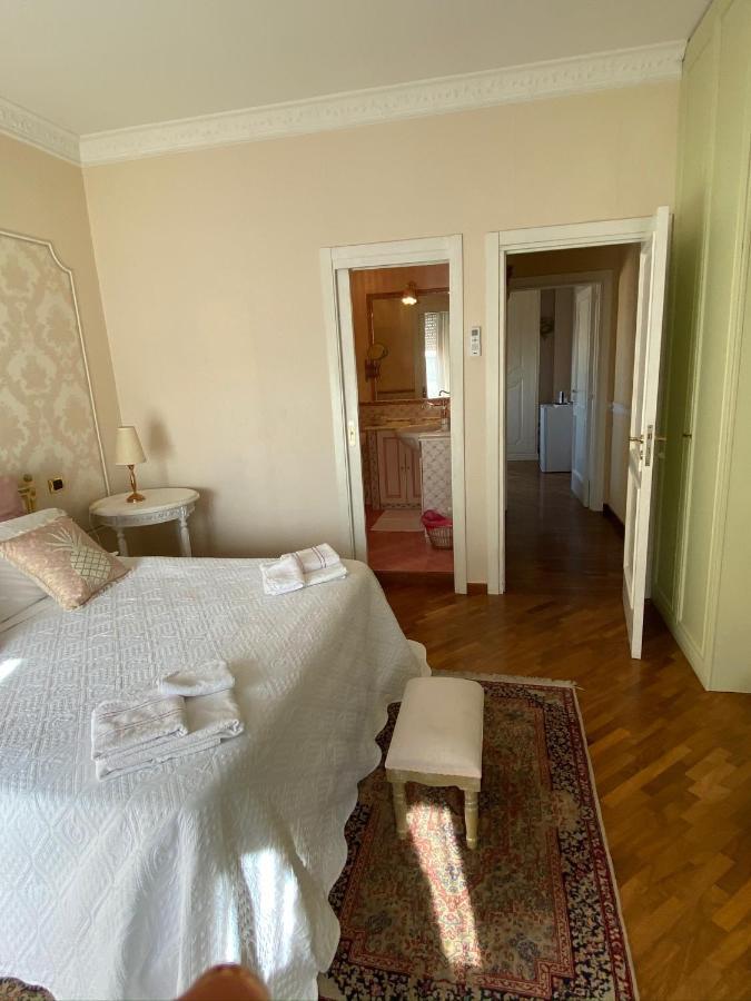 Deluxe Suite Spa Bath