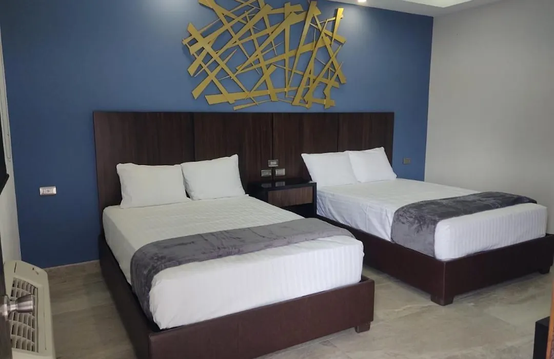 Sand Mar Hotel-1