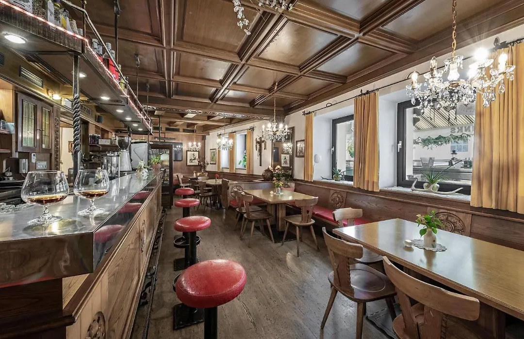 Hotel Weisse Lilie - B&B-1