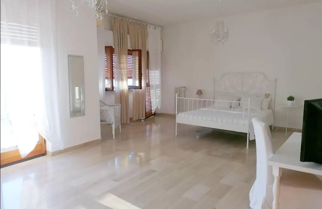 Castello Aragonese Rooms-1