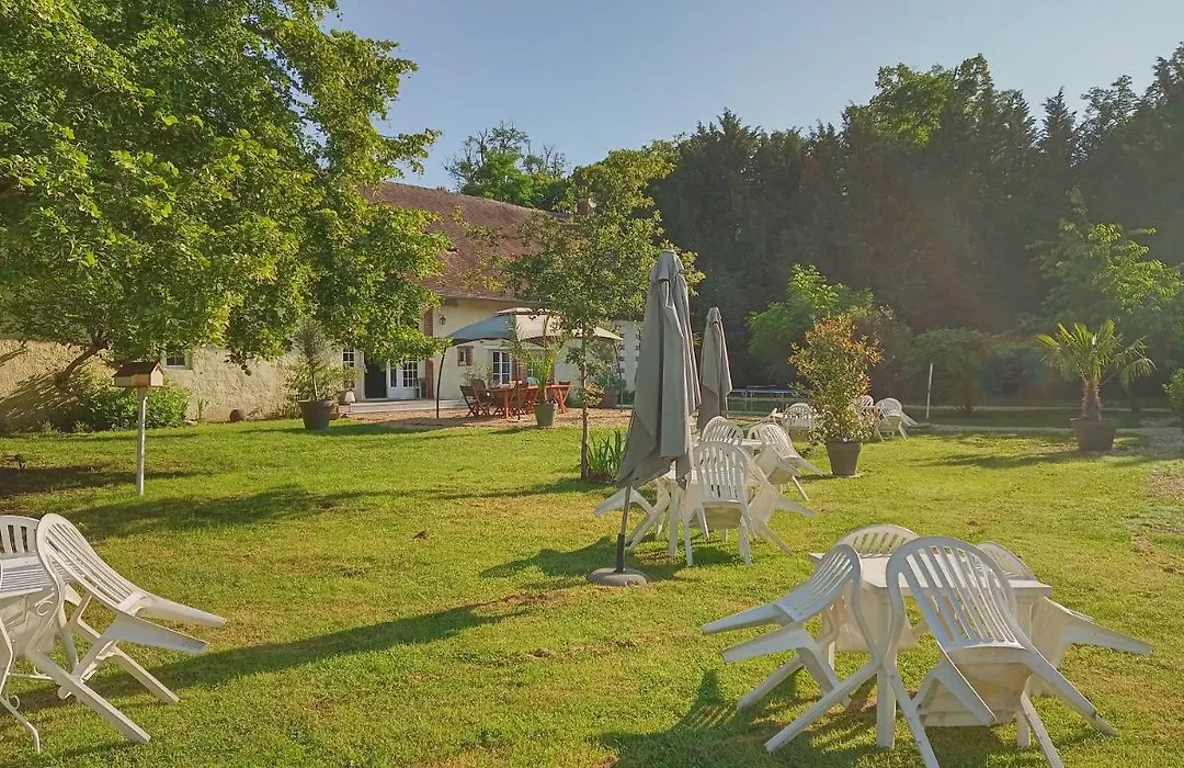 Le Domaine de JAUGY-1