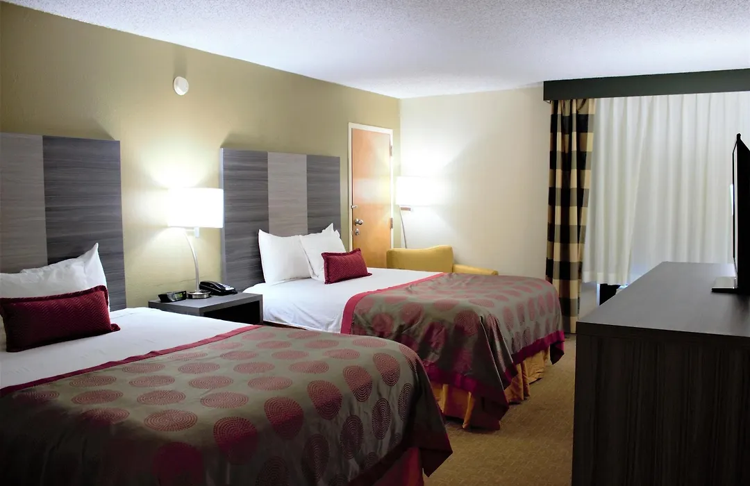 Ramada By Wyndham Wentzville-1