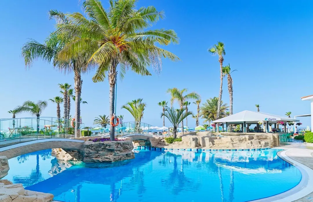 Leonardo Cypria Bay-1