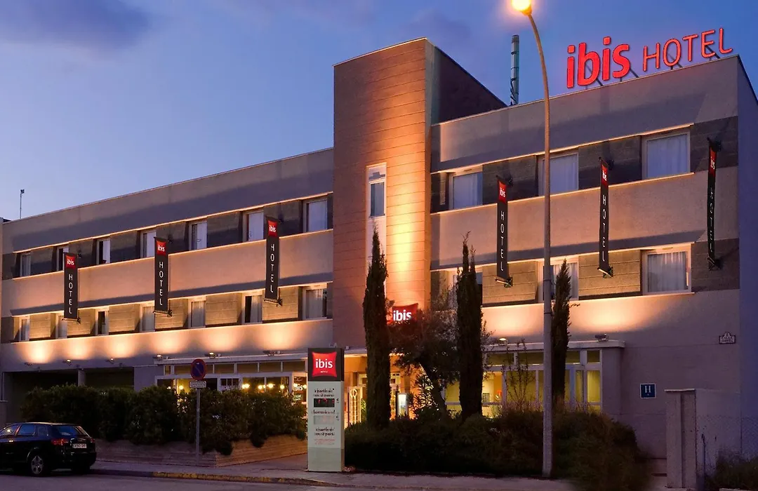 Ibis Granada-1