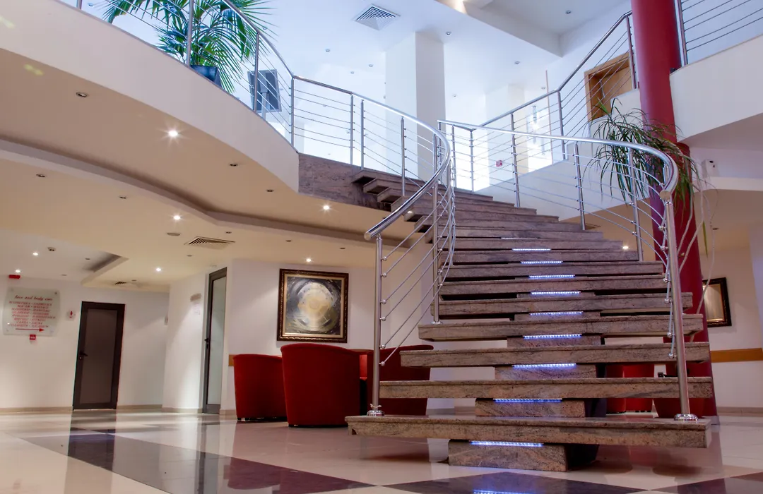 Triada Hotel-1