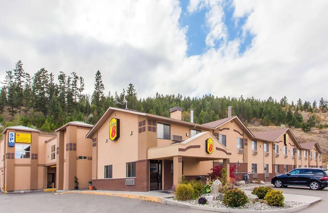 Super 8 By Wyndham Kamloops On The Hill-1