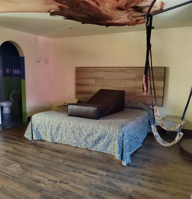 Hotel&Villas 7-1