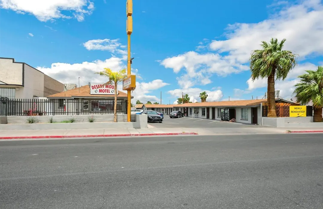 Desert Moon Motel-1
