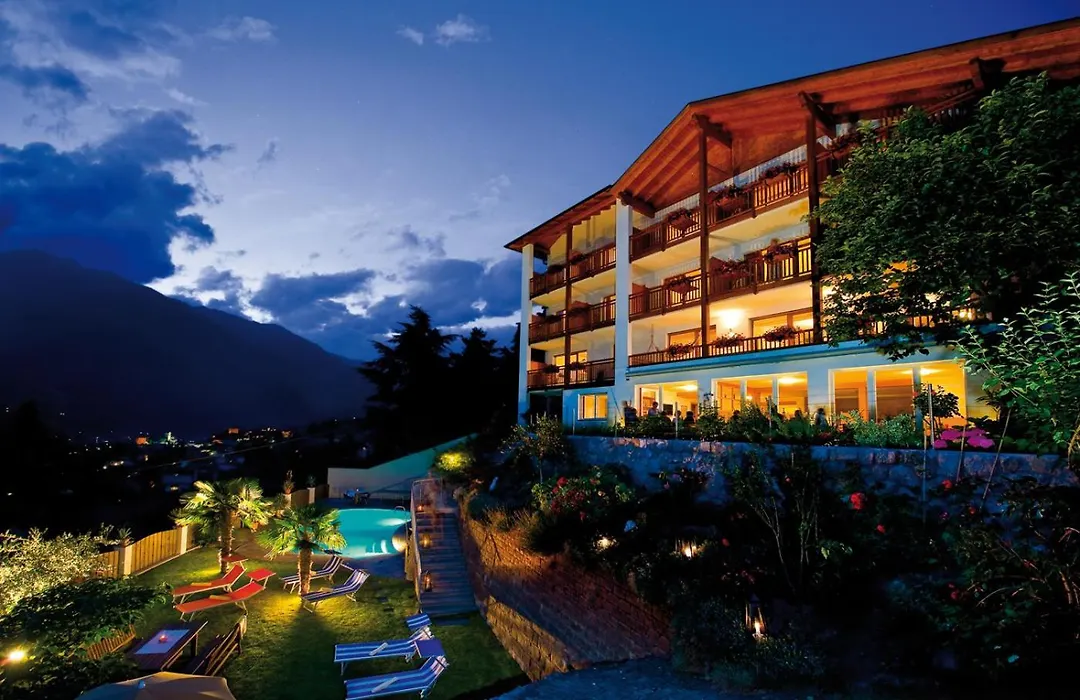 Hotel-Garni Ehrenfels-1