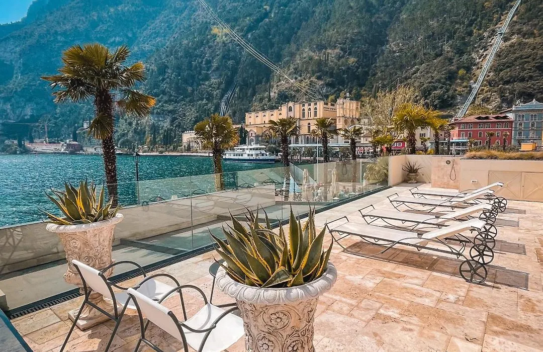 Bellavista Lakefront-1