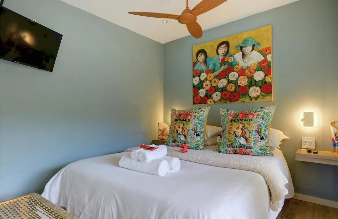 Pearl Moon Boutique Suites-1