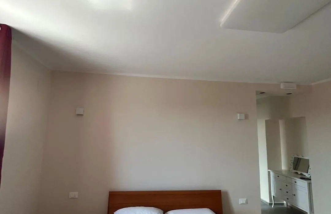 B&B Sophia-1
