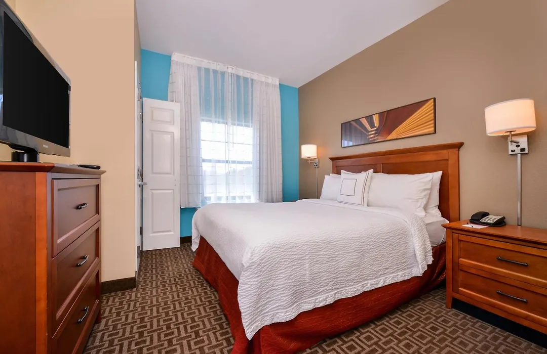 Towneplace Suites By Marriott Thousand Oaks Ventura County-1