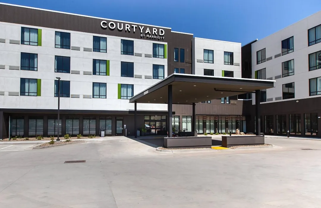 Courtyard By Marriott Rapid City-1