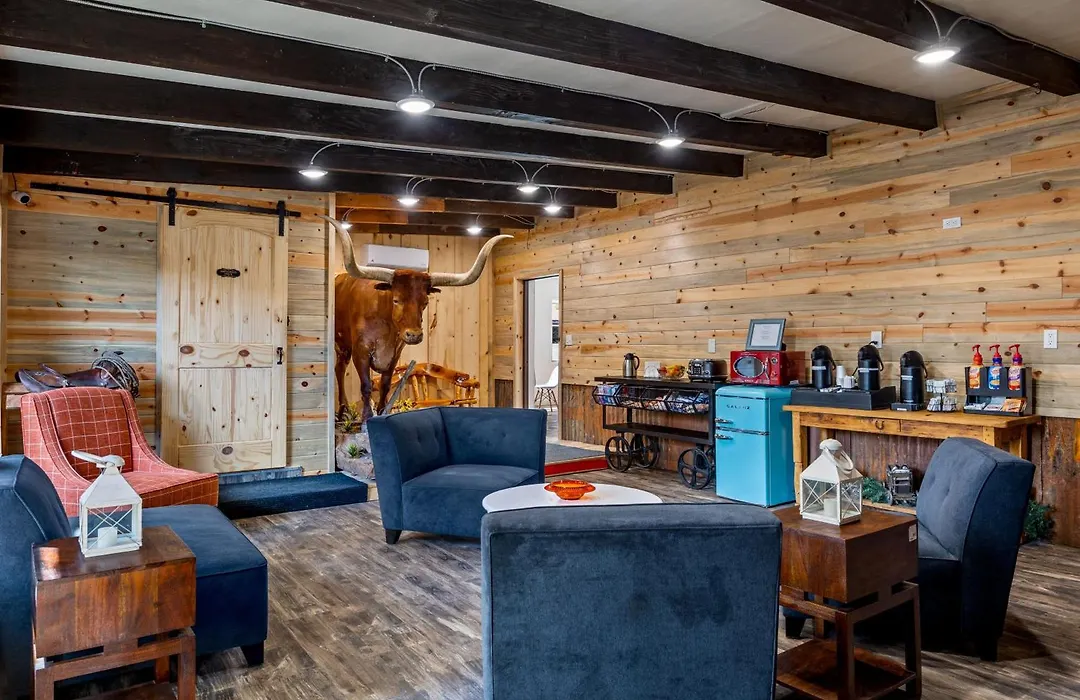 Reeds Lodge-1
