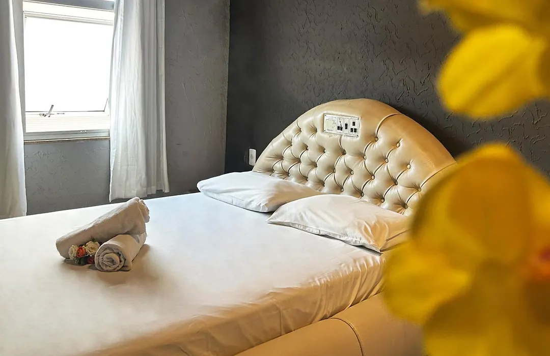 Lamour Hotel-1