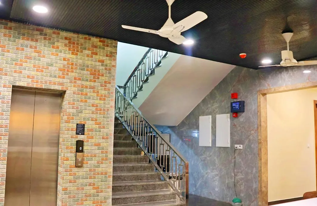 Hotel Tulsi Grand Inn-1