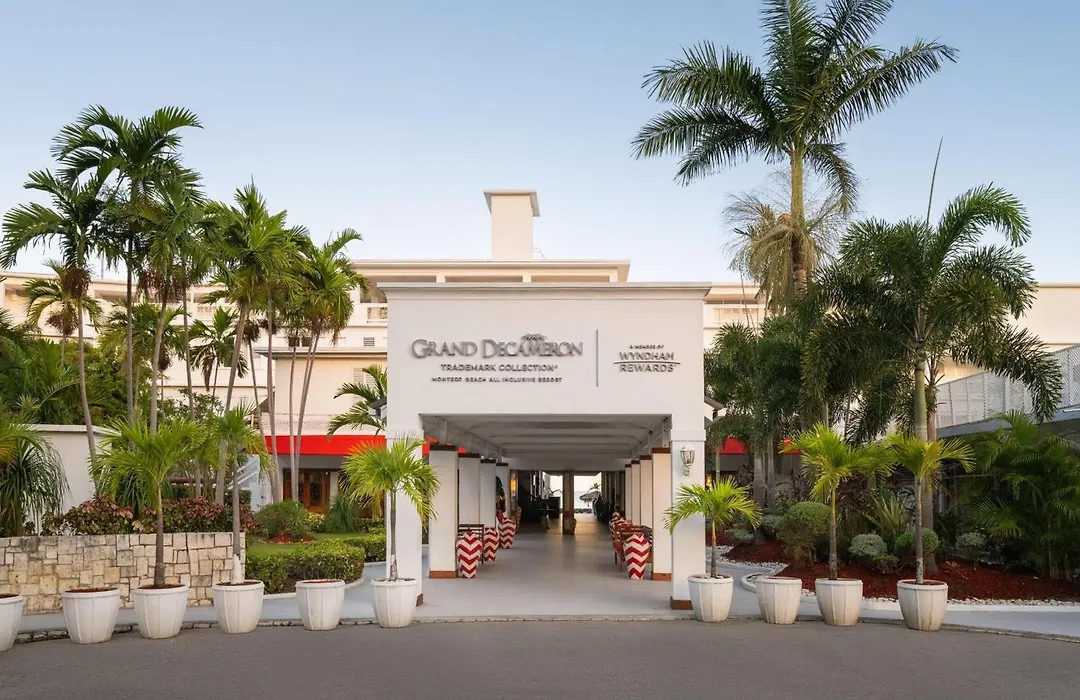 Grand Decameron Montego Beach, A Trademark All-Inclusive Resort-1