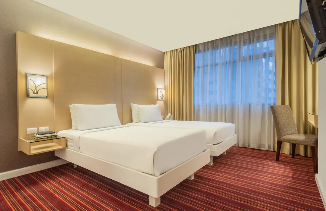St Giles Hotel Makati-1