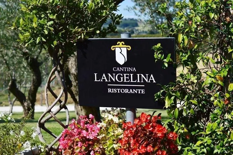 Hotel Ristorante Cantina Langelina-1
