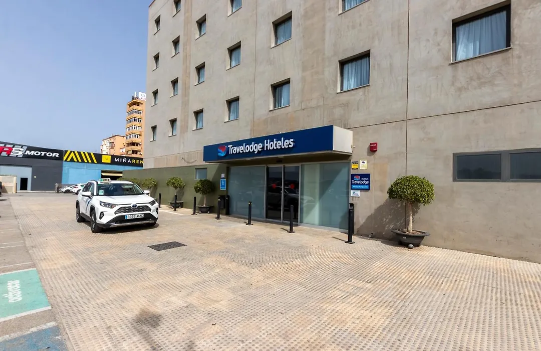 Campanile Málaga Airport-1