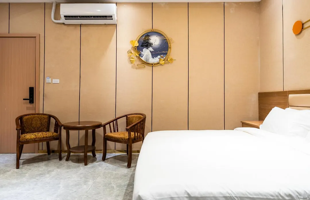 Home Me Hotel Makati-1