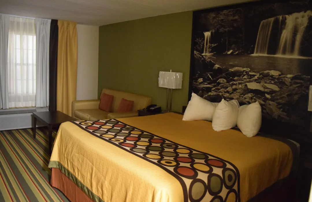 Super 8 By Wyndham Paragould-1