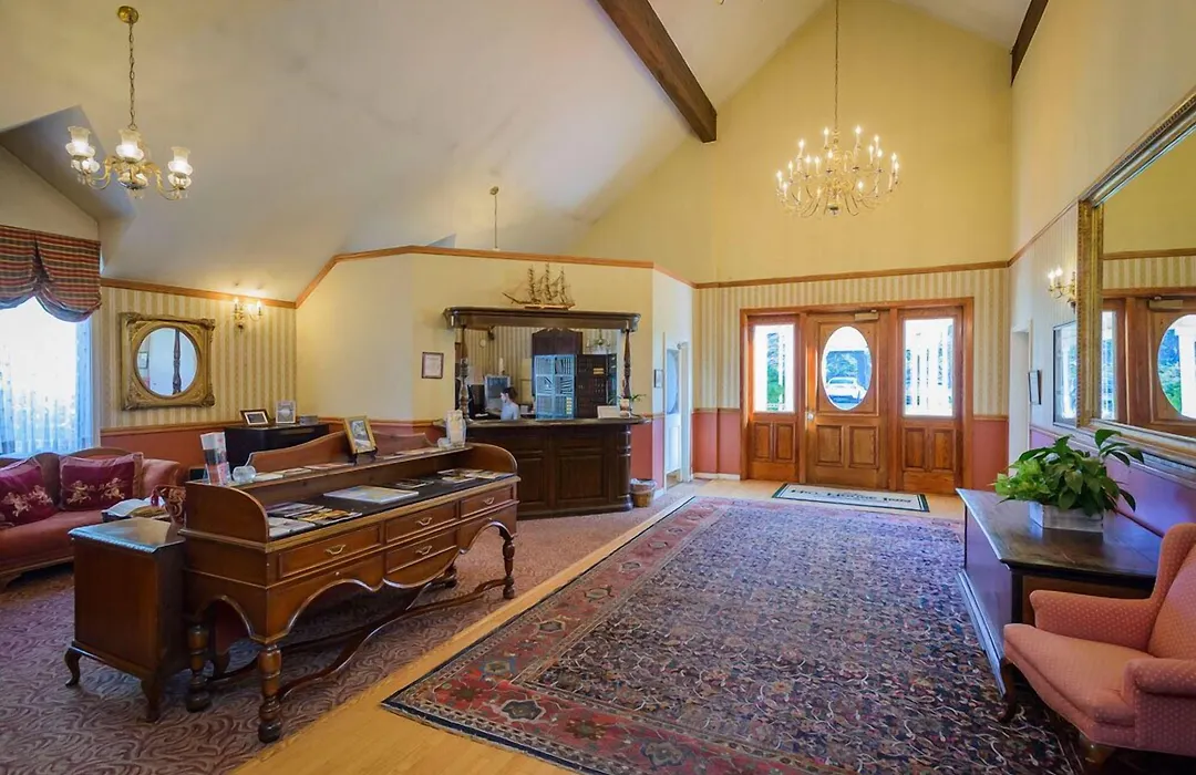Hill House-1