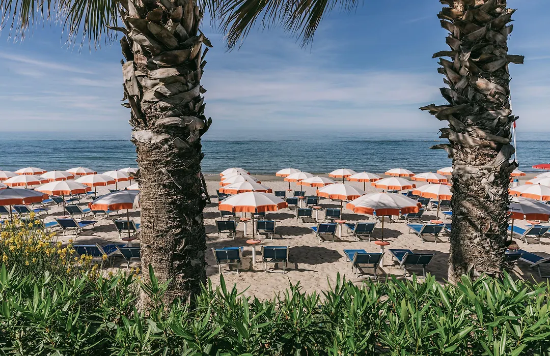 Mclub Lipari-1
