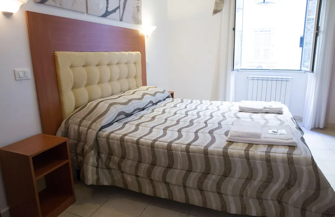 Piumith Guest House-1