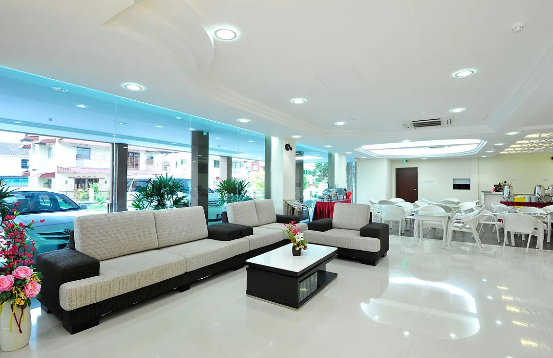 Hallmark View Hotel-1