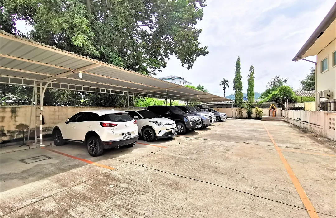 Hua Hin Irooms-1