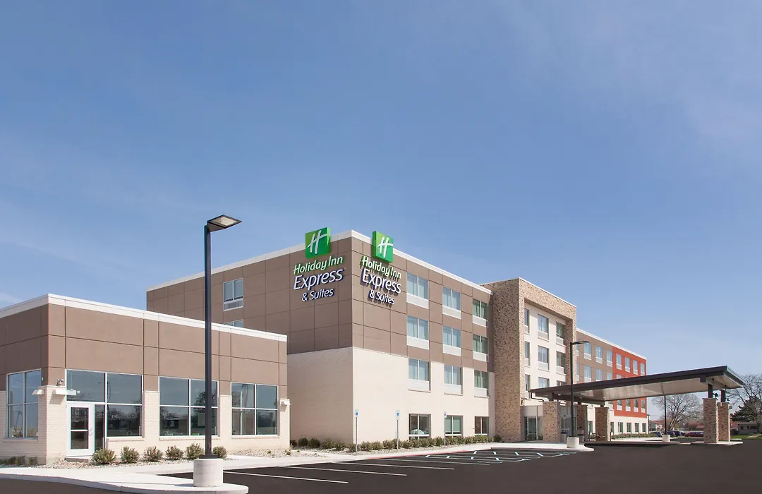 Holiday Inn Express & Suites - Sterling Heights-Detroit Area By Ihg-1