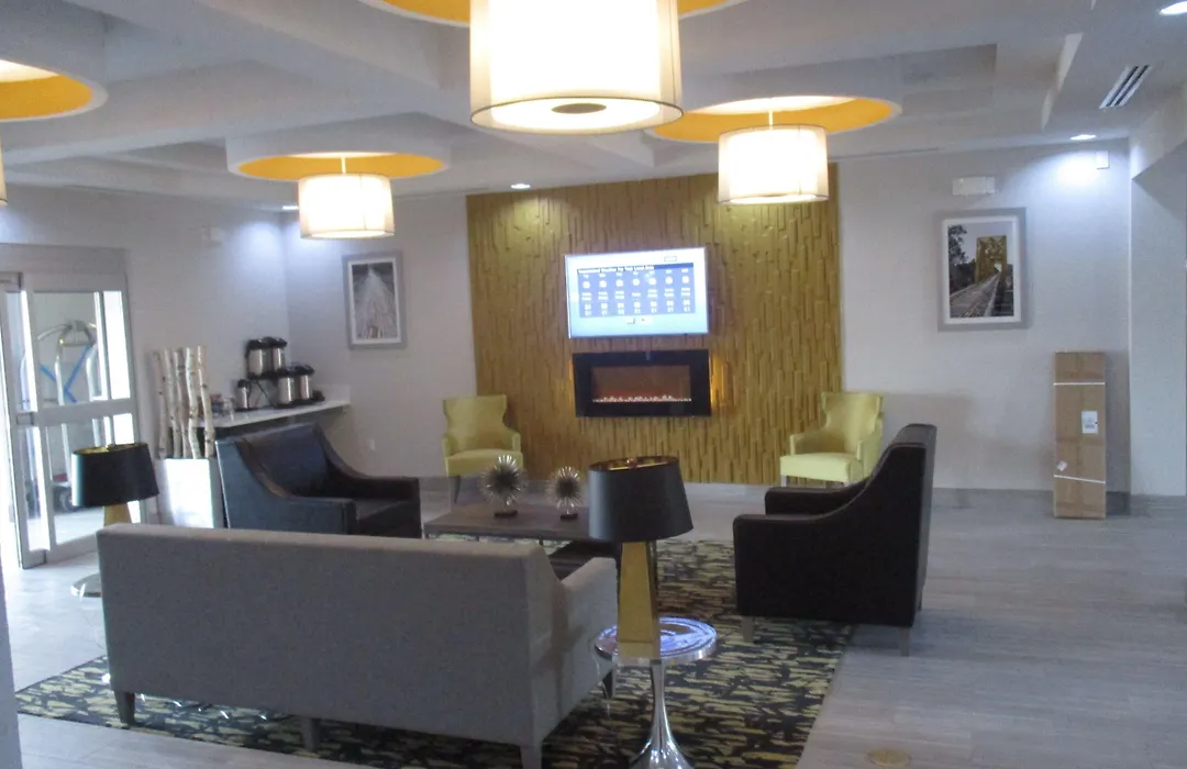 Best Western Plus Lampasas Inn & Suites-1