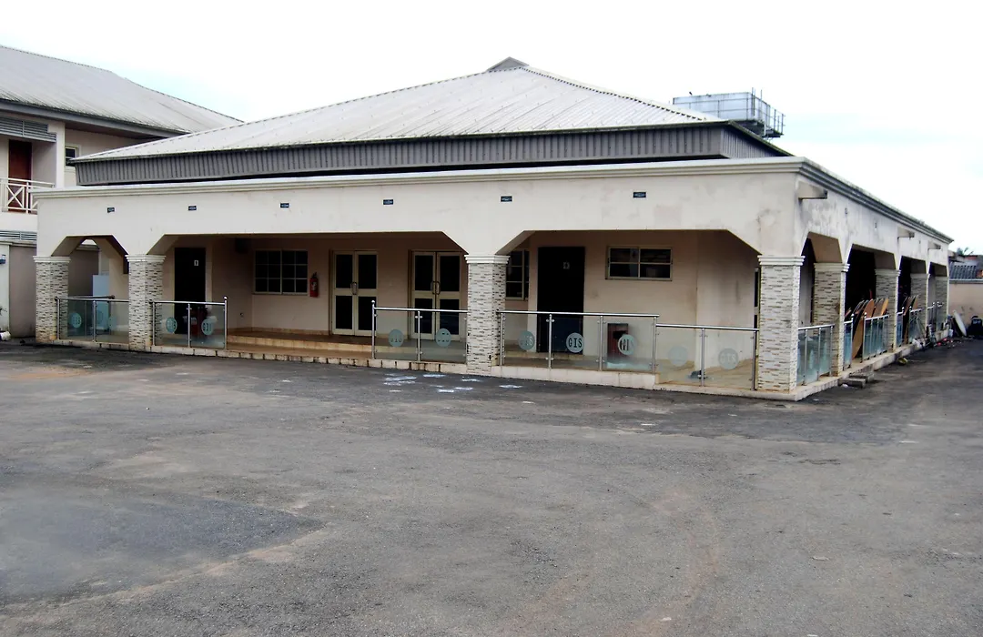 Grand Inn & Suites-1