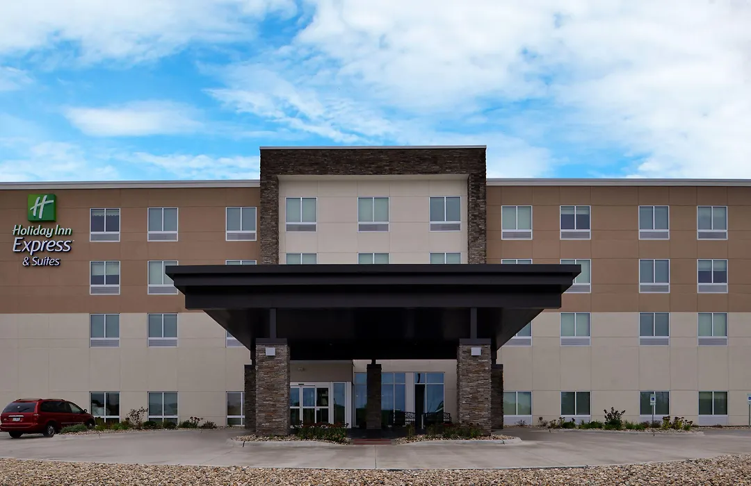 Holiday Inn Express & Suites - Marshalltown By Ihg-1