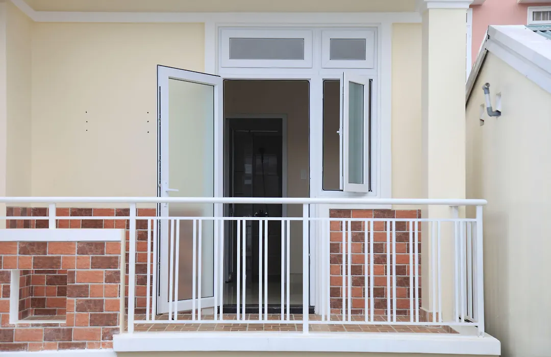Oscar House-1