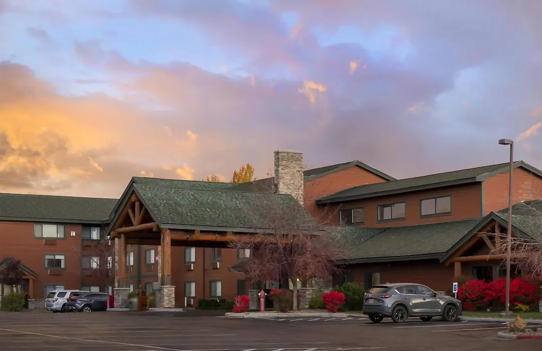Best Western Plus Mccall Lodge And Suites-1