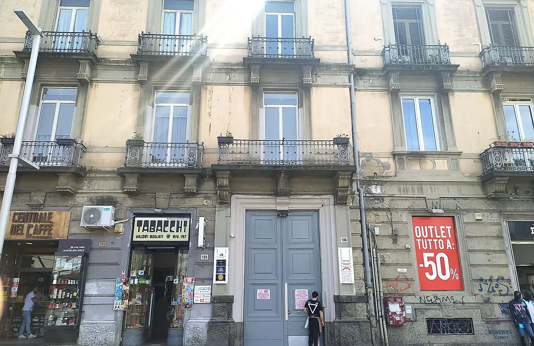 Royal Rooms Station Napoli-1