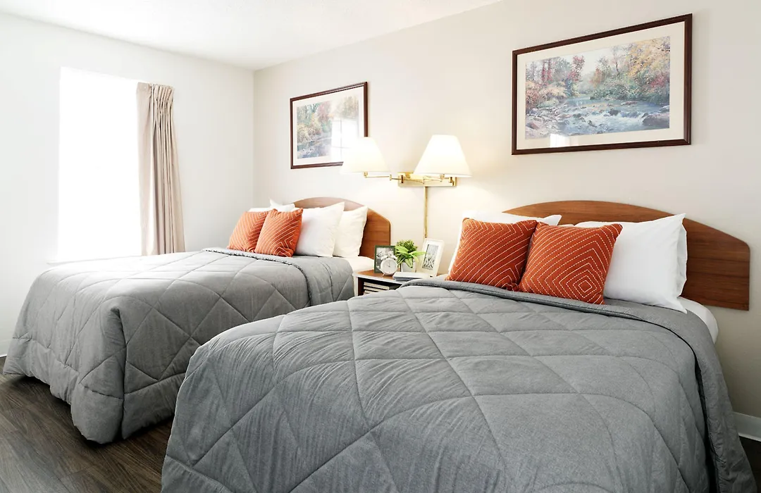 Intown Suites Extended Stay Louisville Ky - Preston Hwy-1