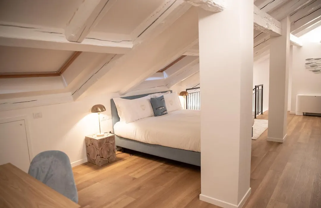 Hotel Vis A Vis-1