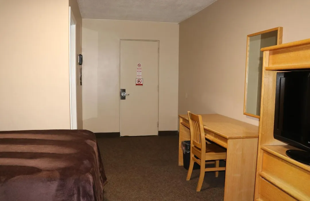 Nights Inn Motel-1