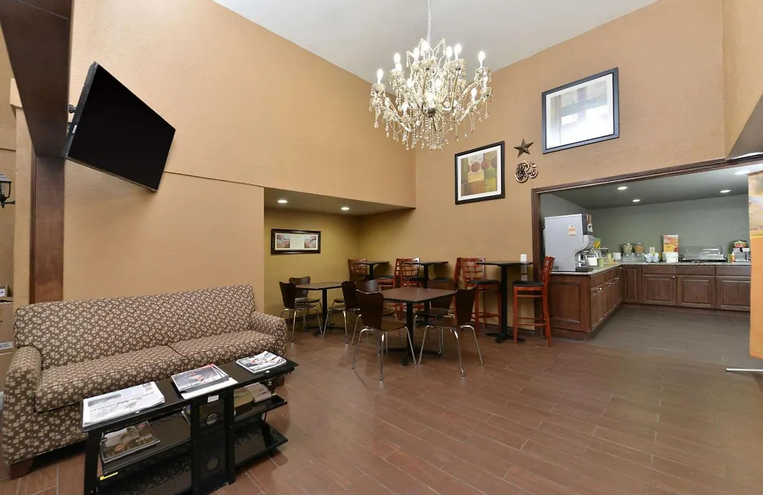 Quality Inn Gonzales-1