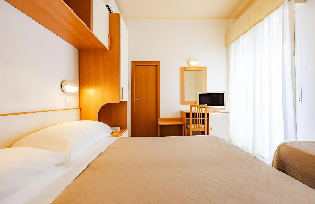 Hotel Galassia-1