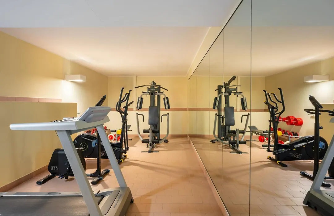 Hotel Careni Villa Italia-1