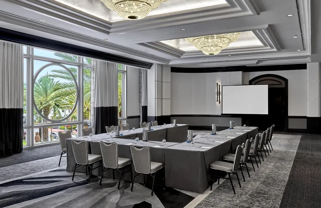 Loews Miami Beach Hotel-1