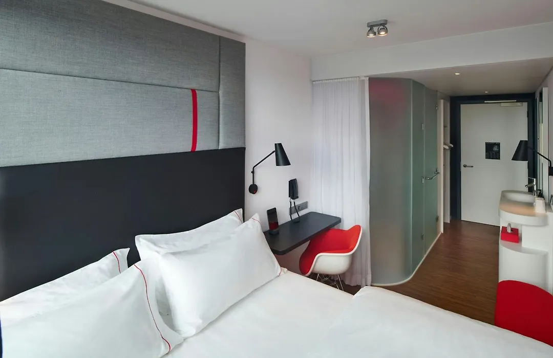Citizenm Copenhagen Radhuspladsen-1