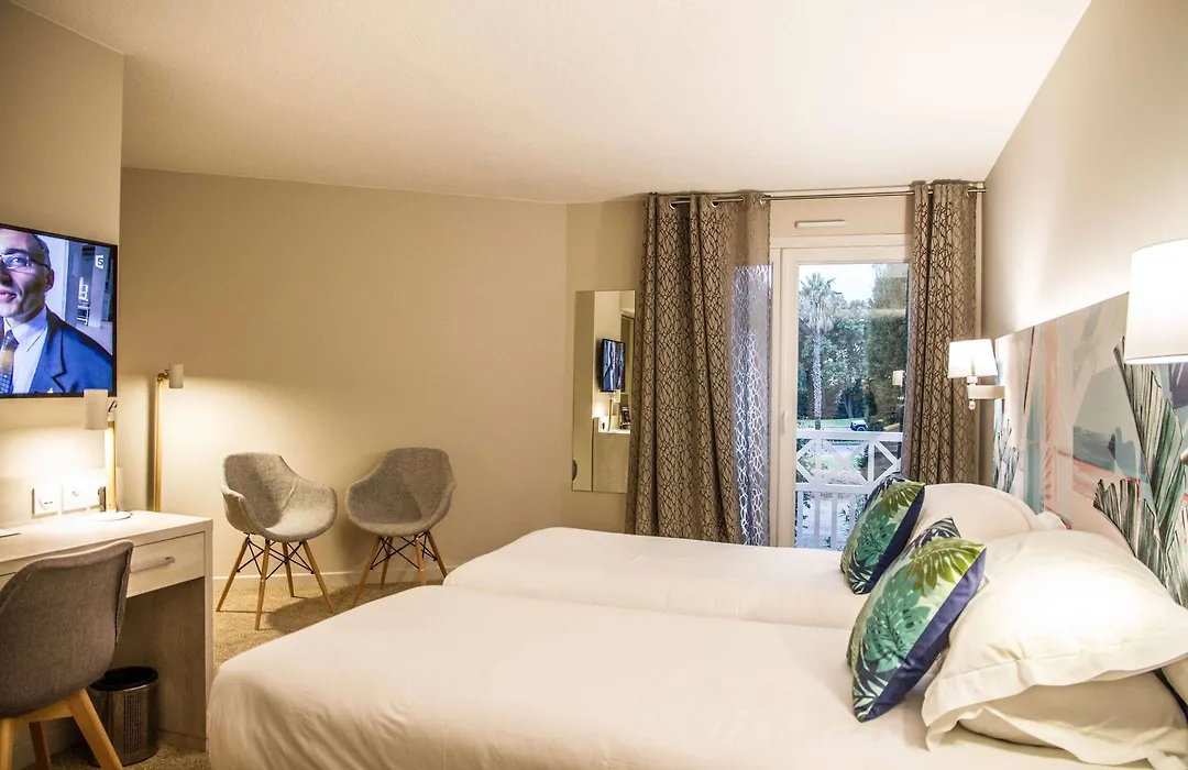 Best Western Plus Hyères Côte D'Azur-1