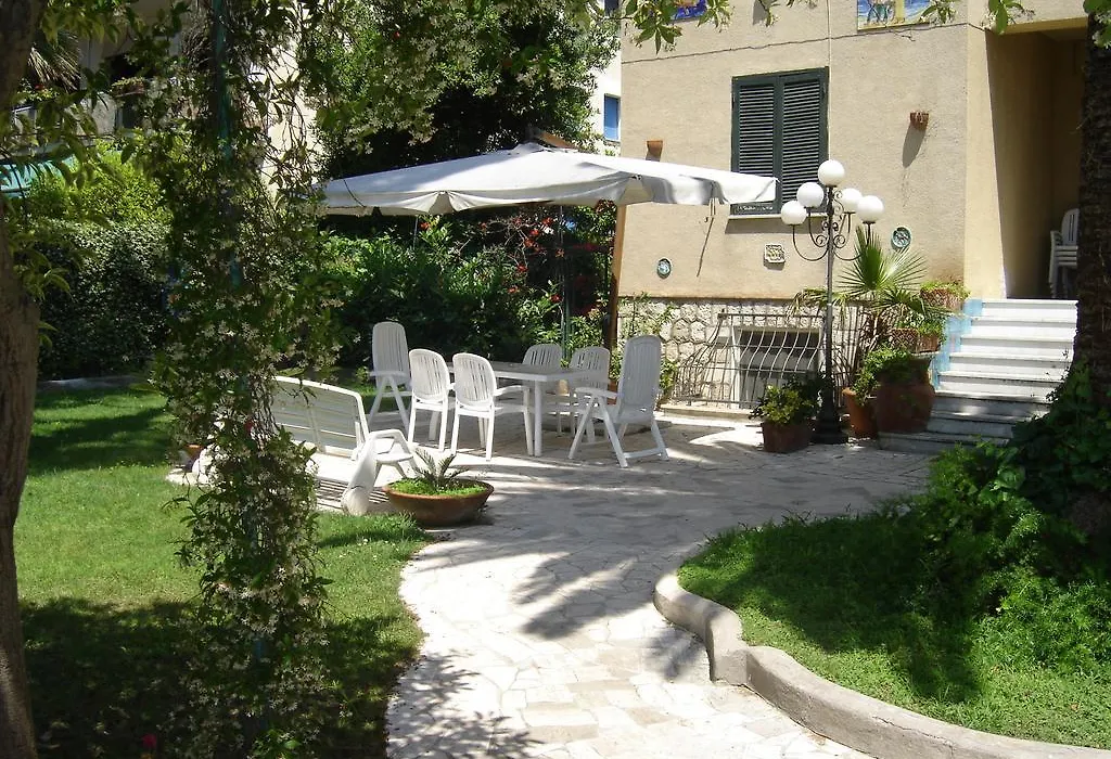 B&B Villa Fantasia-1